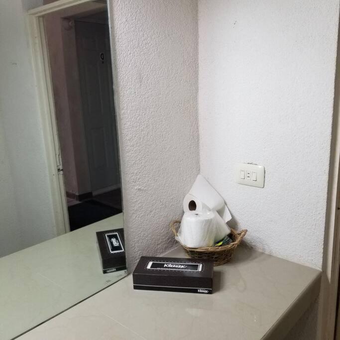 DepaB privado, centrico,Wifi 80 mb ,aire acondicionado ,cocina, cochera techada, Ciudad Valles Exterior foto